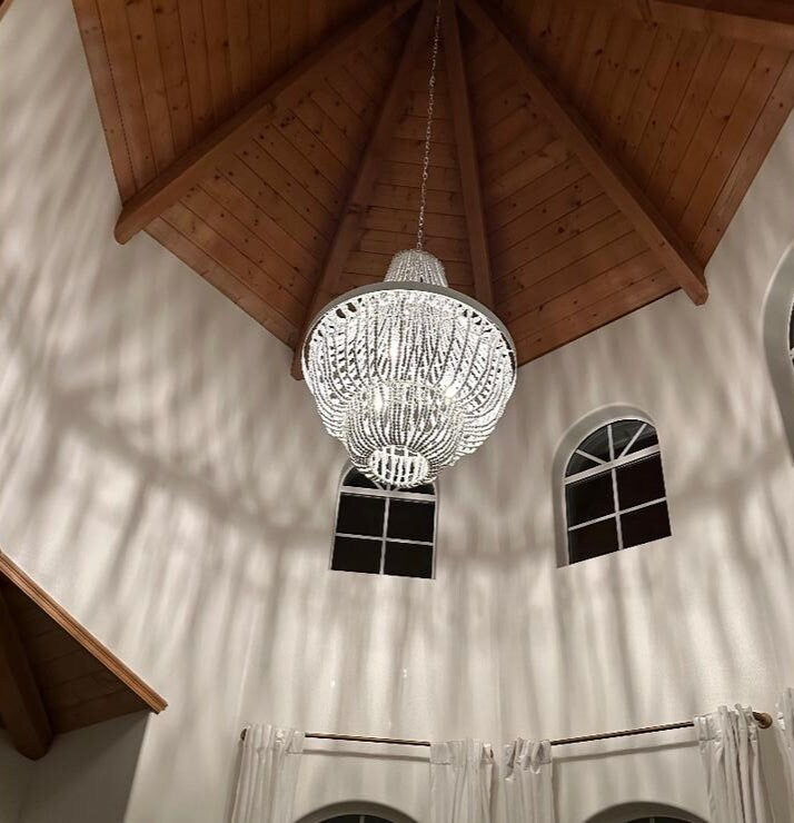 Beaded Chandelier, White Wood Bead Lİghting, Nordic Style Light, Rustic Chandelier, Nursery Lampshade, Unique Ceiling light, Wedding Decor