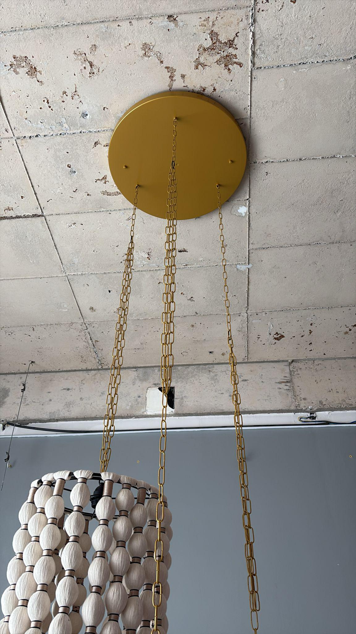 cord knitted with cotton yarn, single-connected 3-lamp pendant lamp, brass plate, beaded cord.