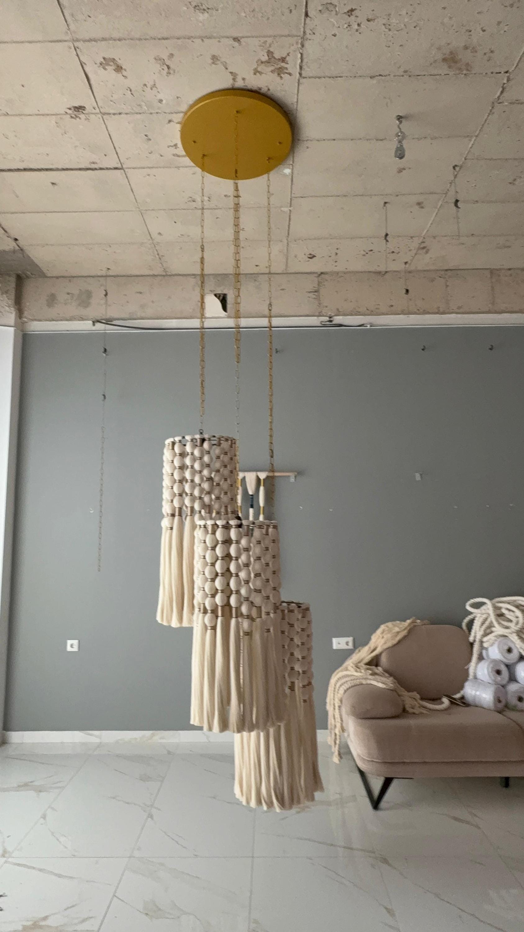 cord knitted with cotton yarn, single-connected 3-lamp pendant lamp, brass plate, beaded cord.